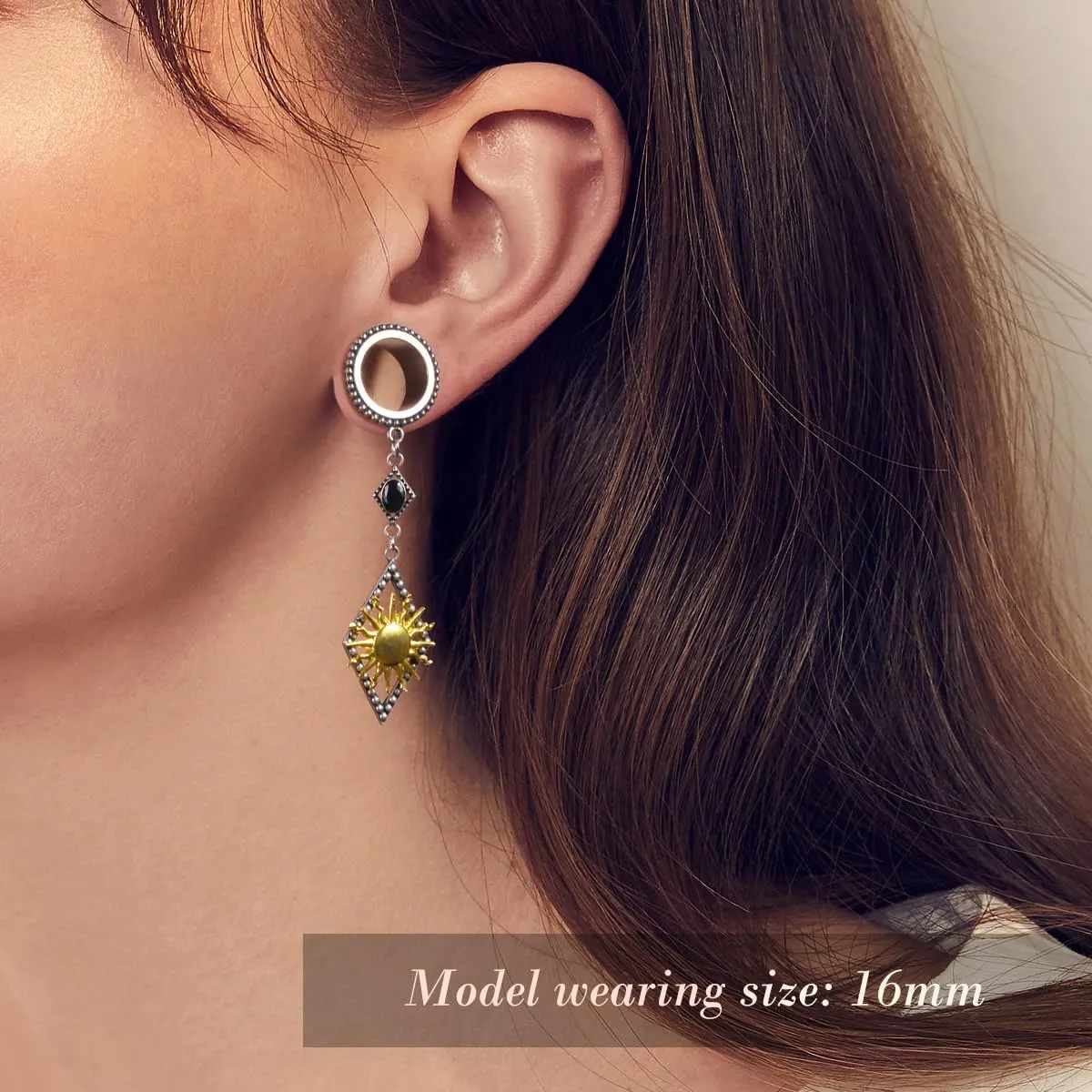 1 Pair Retro Dangle Ear Gauges Piercing Jewelry Stainless Steel Rhombic Inlaid Animals Ear Hangers Plugs Tunnels Women mens Ear Stretchers Earrings Expander.