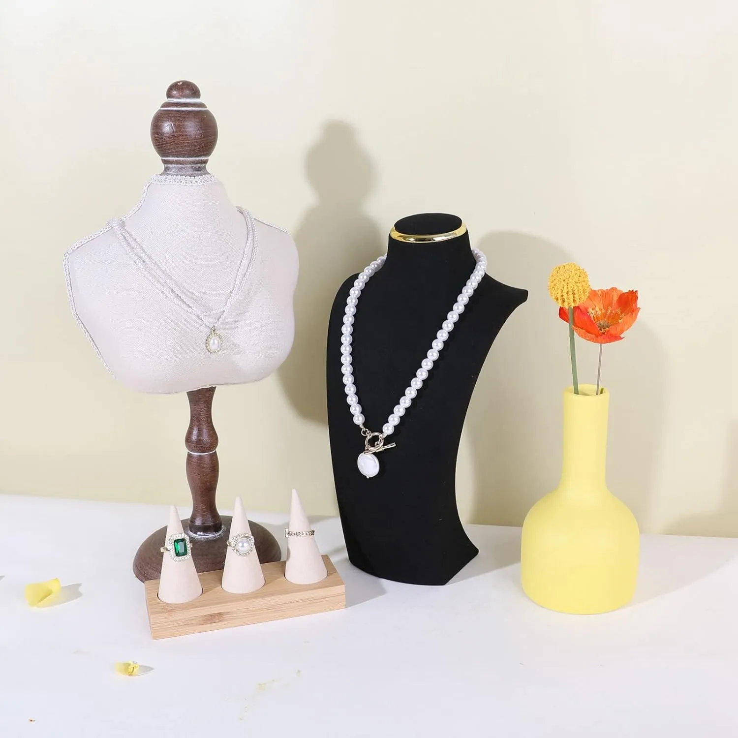 GemeShou Black necklace display stands for selling, Velvet necklace storage organizer, Necklace mannequin jewelry bust holder for boutique storeBlack-Medium height 10.2 inch