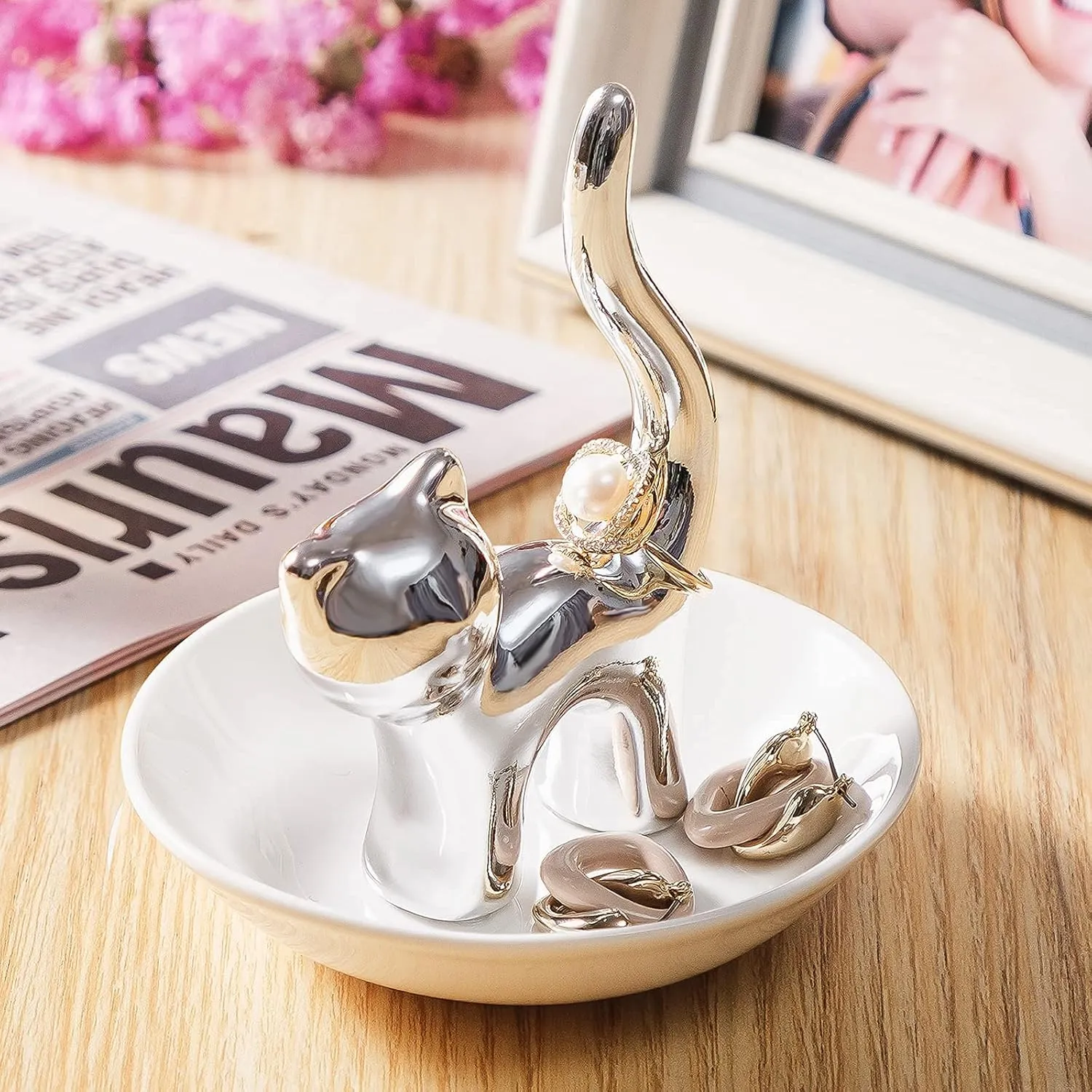 PUDDING CABIN Cat Ring Holder, Trinket Dish for Rings Earrings Organizer, Cat Lovers Gift for Women Mom, Funny Cat Themed Gifts for Girls Friends Valentine Christmas