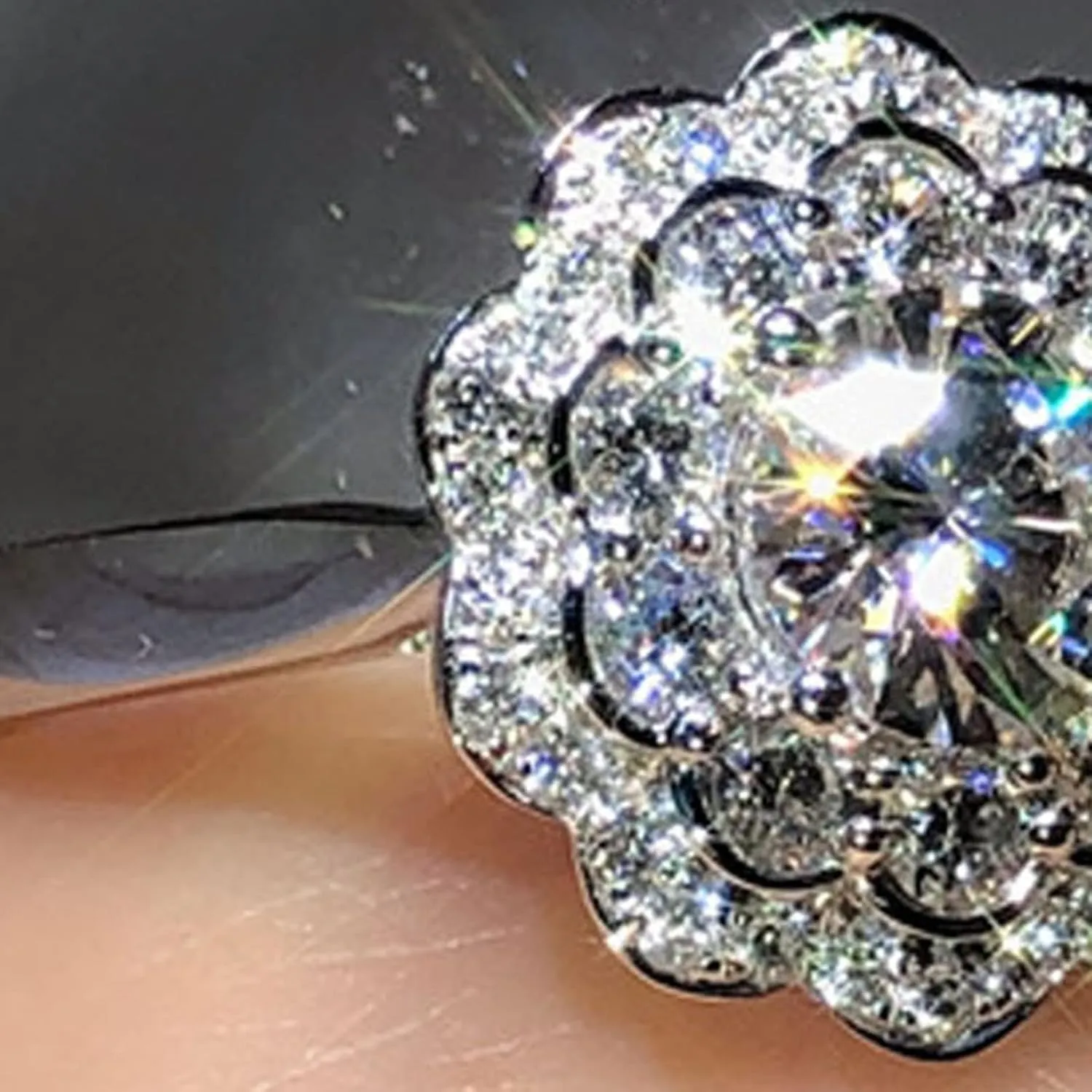 Women Ring Sweet Faux Crystal Jewelry Ring Decorative Inlaid